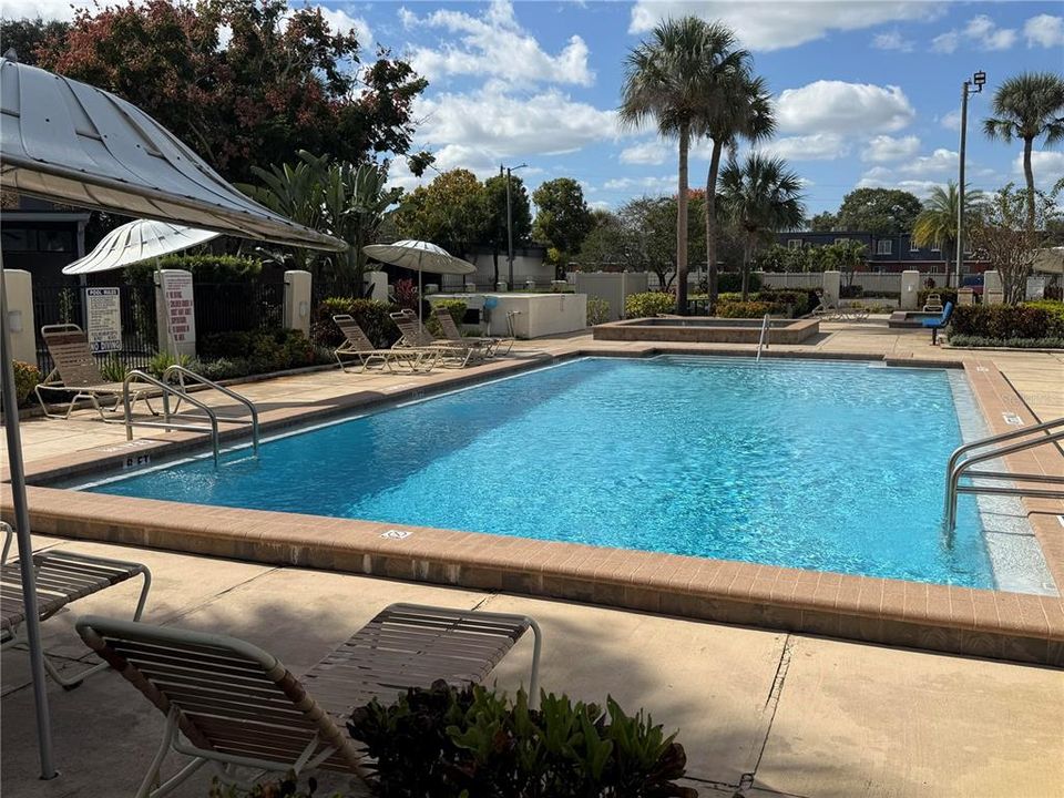 En Venta: $325,000 (3 camas, 2 baños, 1719 Pies cuadrados)