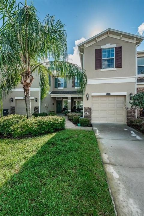 For Rent: $2,760 (3 beds, 2 baths, 1989 Square Feet)