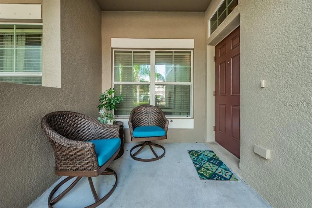 For Rent: $2,760 (3 beds, 2 baths, 1989 Square Feet)