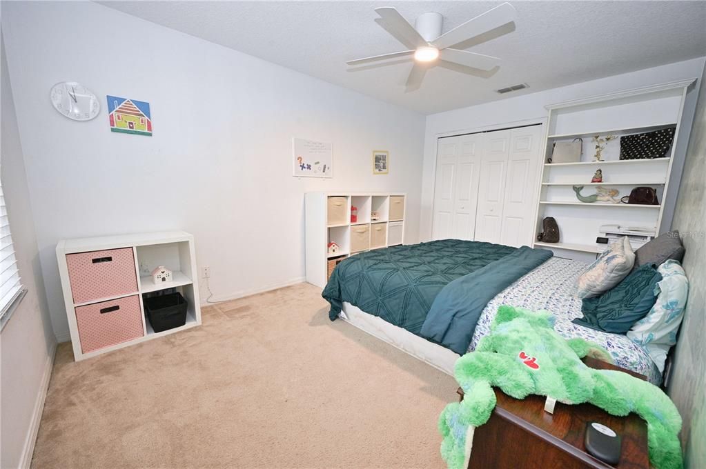 For Rent: $2,760 (3 beds, 2 baths, 1989 Square Feet)