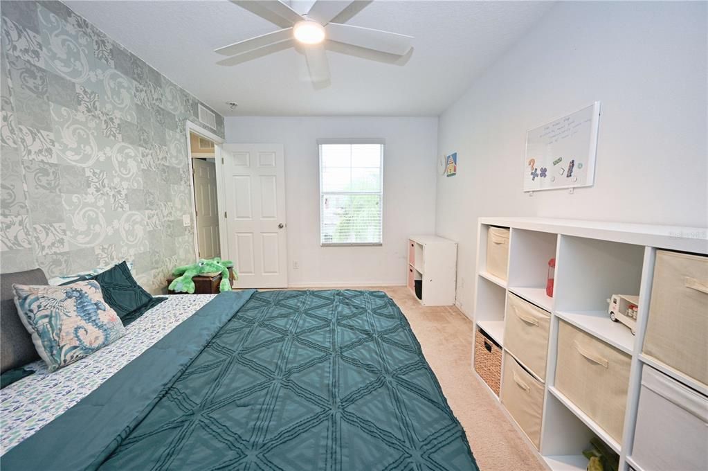 For Rent: $2,760 (3 beds, 2 baths, 1989 Square Feet)