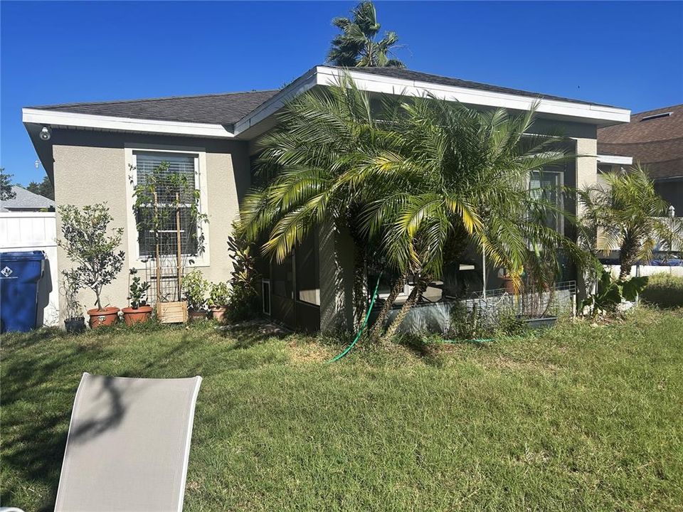 En Renta: $1,950 (3 camas, 2 baños, 1448 Pies cuadrados)