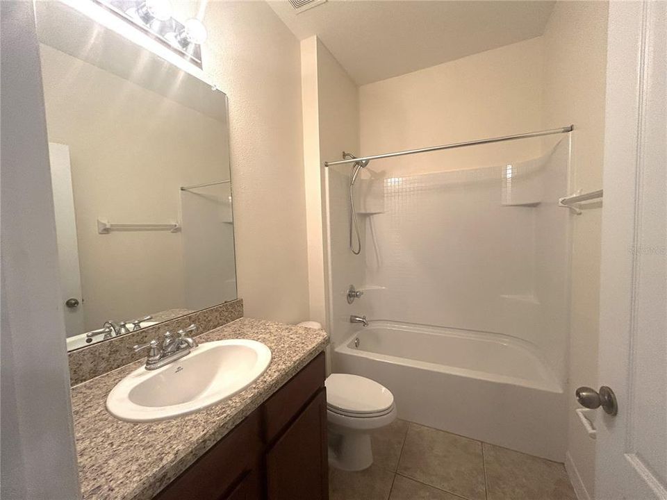 En Renta: $1,950 (3 camas, 2 baños, 1448 Pies cuadrados)