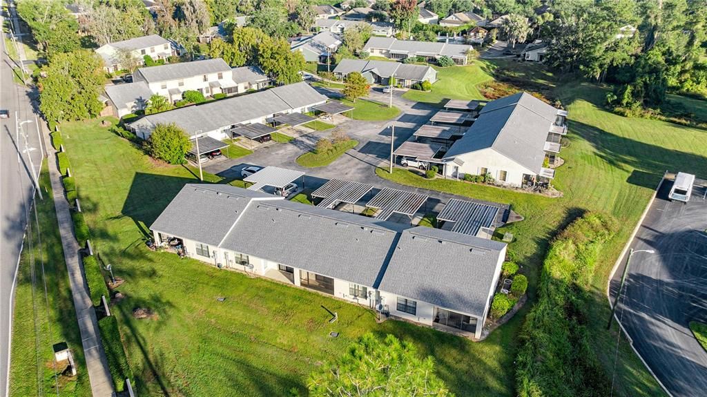 На продажу: $181,900 (2 спален, 2 ванн, 1088 Квадратных фут)