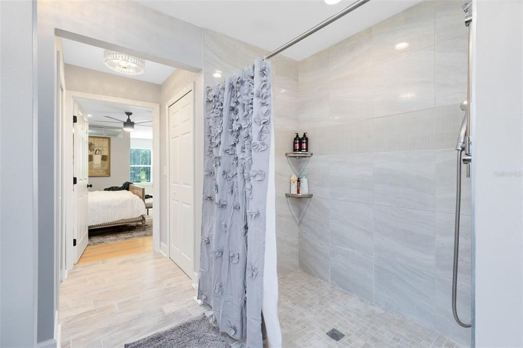 待售: $499,999 (3 贝兹, 2 浴室, 2261 平方英尺)