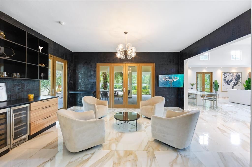 For Sale: $2,095,000 (7 beds, 5 baths, 3721 Square Feet)