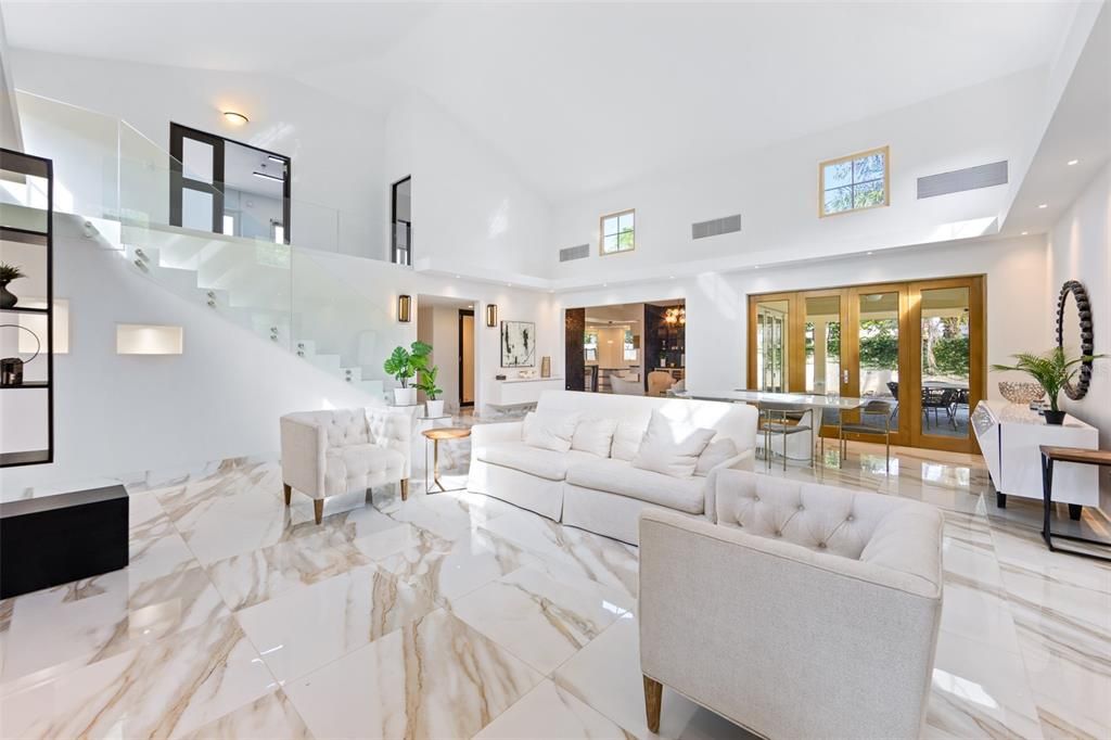 For Sale: $2,095,000 (7 beds, 5 baths, 3721 Square Feet)