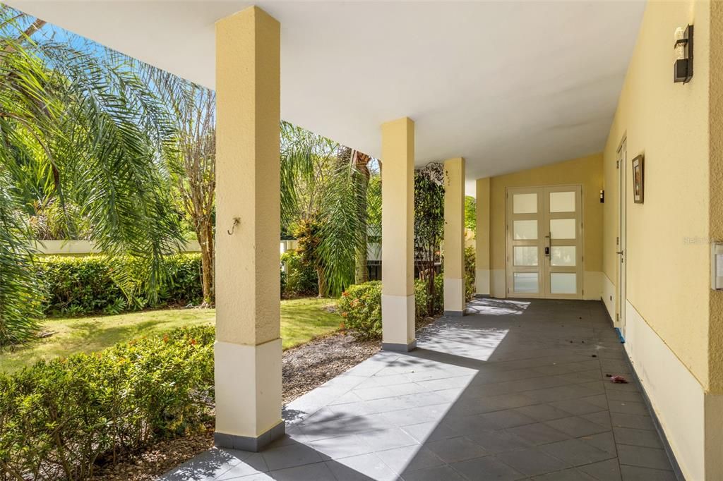 For Sale: $2,095,000 (7 beds, 5 baths, 3721 Square Feet)