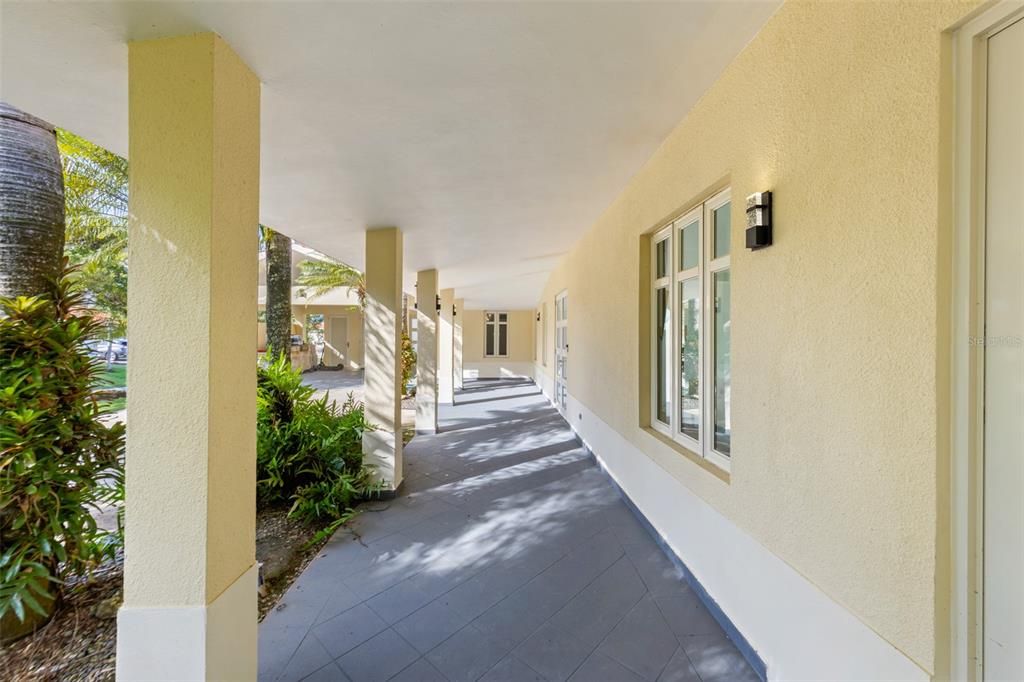 For Sale: $2,095,000 (7 beds, 5 baths, 3721 Square Feet)