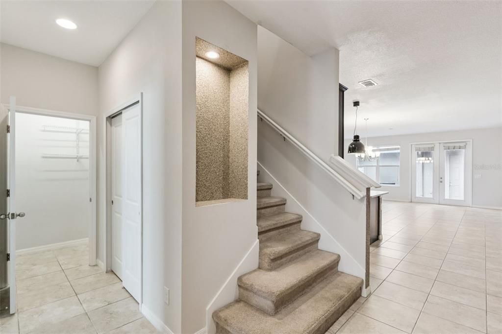 待售: $449,000 (4 贝兹, 3 浴室, 2033 平方英尺)