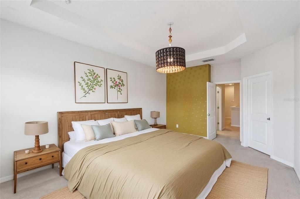 待售: $449,000 (4 贝兹, 3 浴室, 2033 平方英尺)