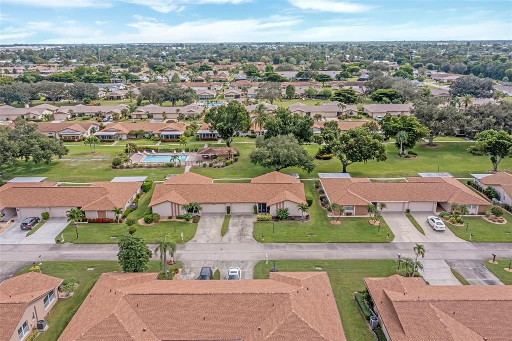 For Sale: $309,900 (2 beds, 2 baths, 1459 Square Feet)