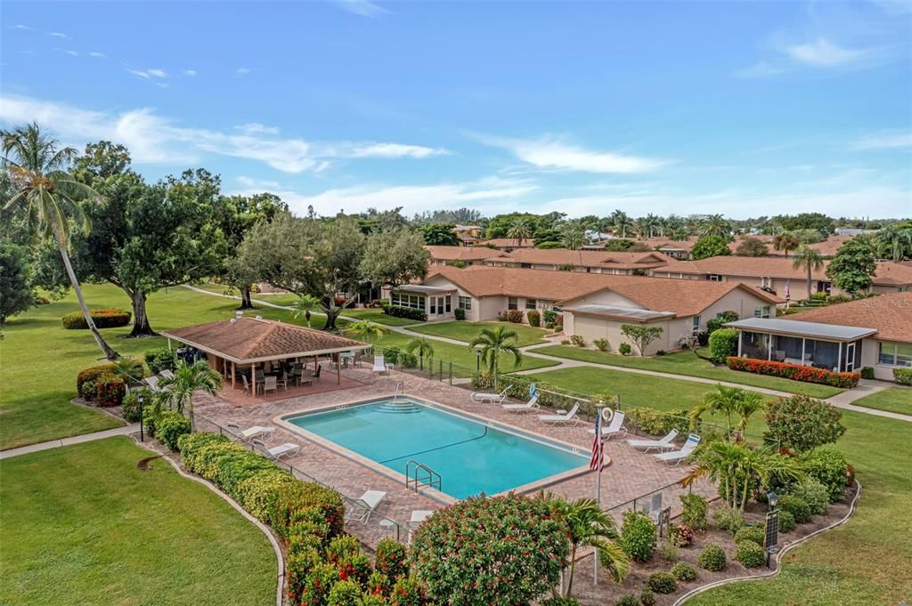 For Sale: $309,900 (2 beds, 2 baths, 1459 Square Feet)