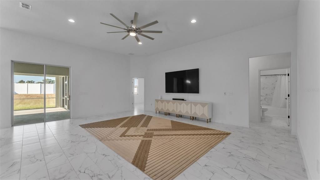 For Sale: $539,999 (4 beds, 3 baths, 2815 Square Feet)