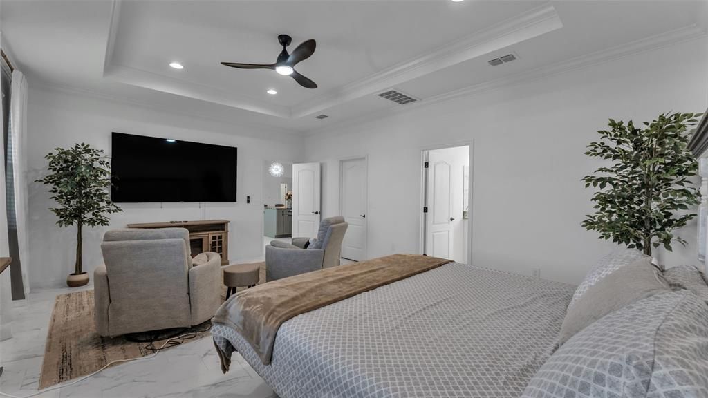 For Sale: $539,999 (4 beds, 3 baths, 2815 Square Feet)