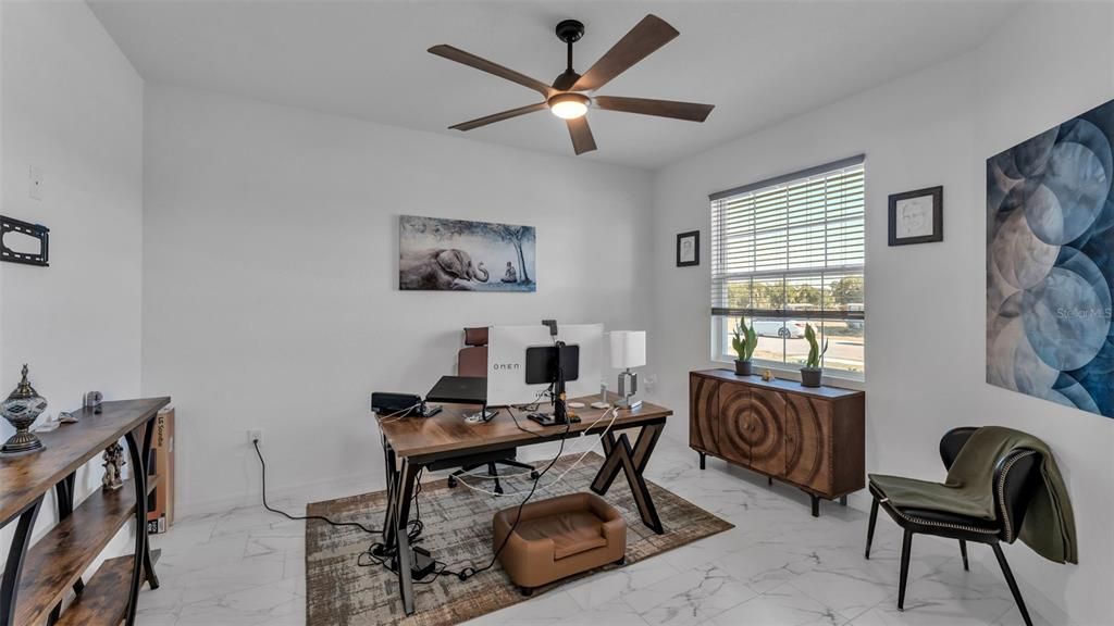 For Sale: $539,999 (4 beds, 3 baths, 2815 Square Feet)