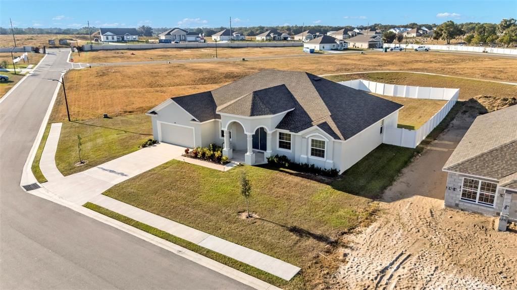 For Sale: $539,999 (4 beds, 3 baths, 2815 Square Feet)