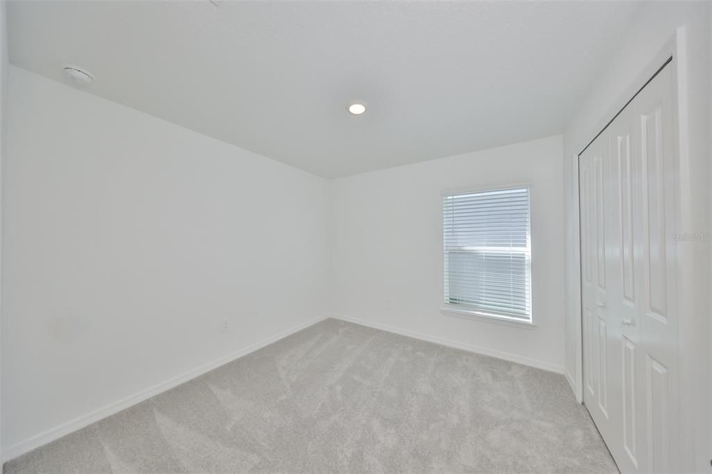 出租: $2,600 (4 贝兹, 2 浴室, 1936 平方英尺)