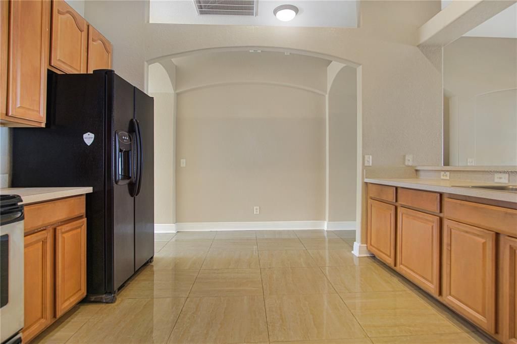 Active With Contract: $1,950 (3 beds, 2 baths, 2106 Square Feet)