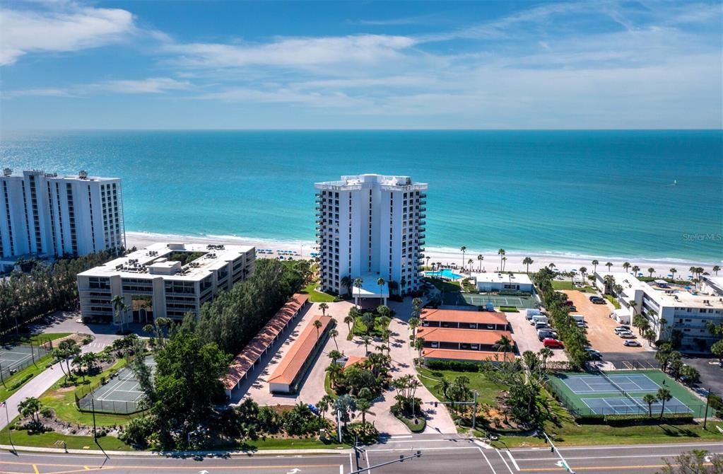 待售: $1,945,000 (2 贝兹, 2 浴室, 1468 平方英尺)