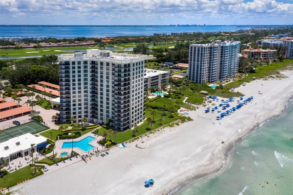 待售: $1,945,000 (2 贝兹, 2 浴室, 1468 平方英尺)