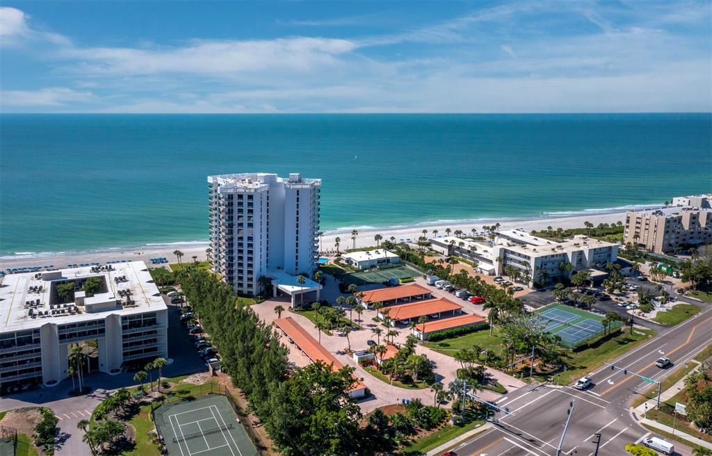 待售: $1,945,000 (2 贝兹, 2 浴室, 1468 平方英尺)