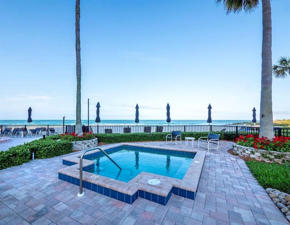 待售: $1,945,000 (2 贝兹, 2 浴室, 1468 平方英尺)