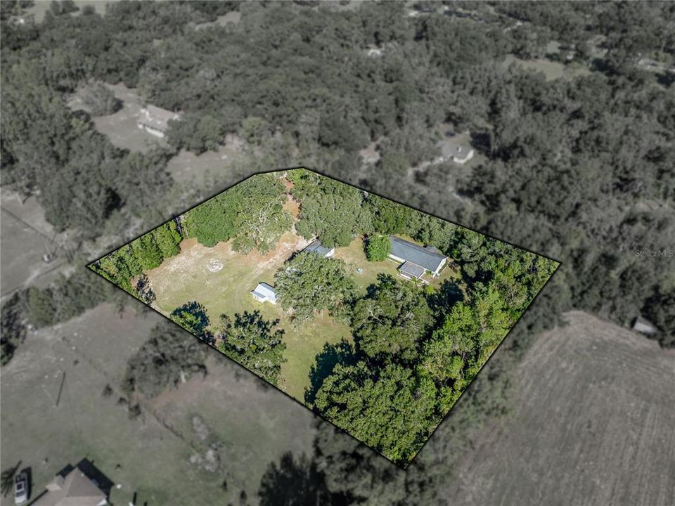 For Sale: $449,900 (3 beds, 2 baths, 1560 Square Feet)