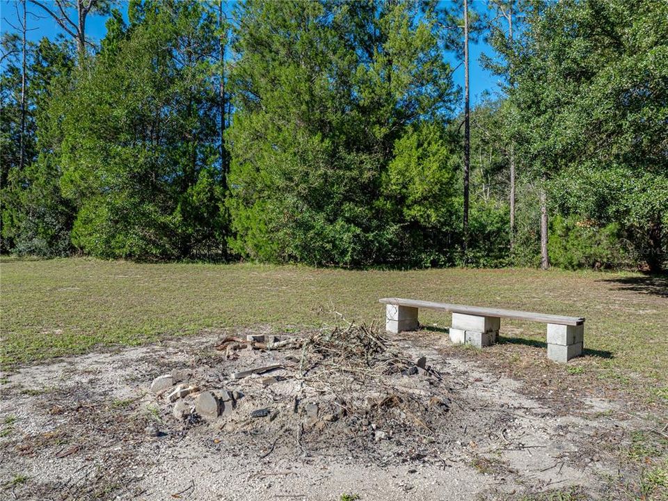 For Sale: $449,900 (3 beds, 2 baths, 1560 Square Feet)