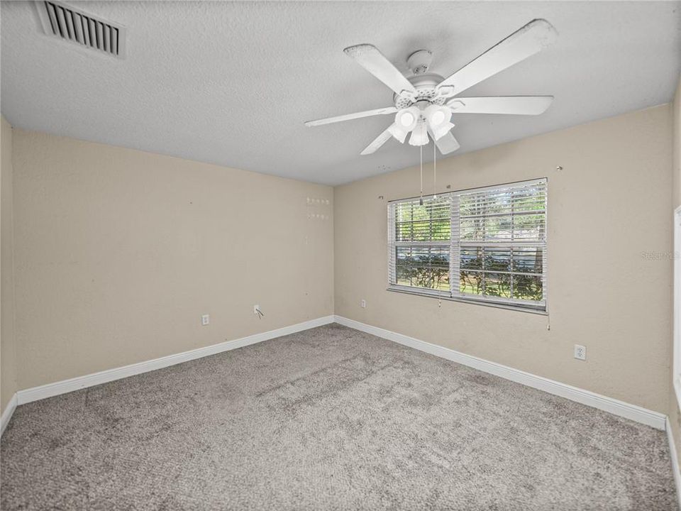 For Sale: $449,900 (3 beds, 2 baths, 1560 Square Feet)