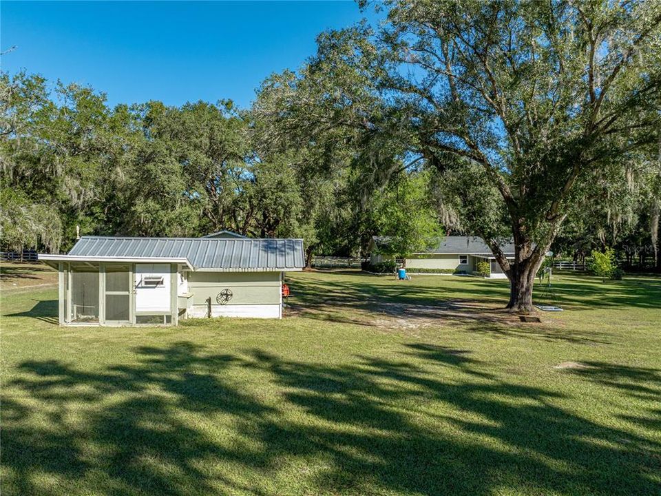 For Sale: $449,900 (3 beds, 2 baths, 1560 Square Feet)