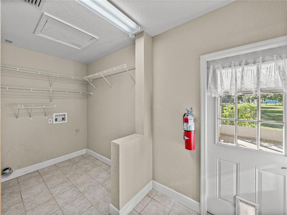 For Sale: $449,900 (3 beds, 2 baths, 1560 Square Feet)