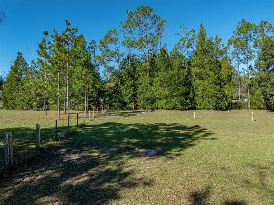 For Sale: $449,900 (3 beds, 2 baths, 1560 Square Feet)