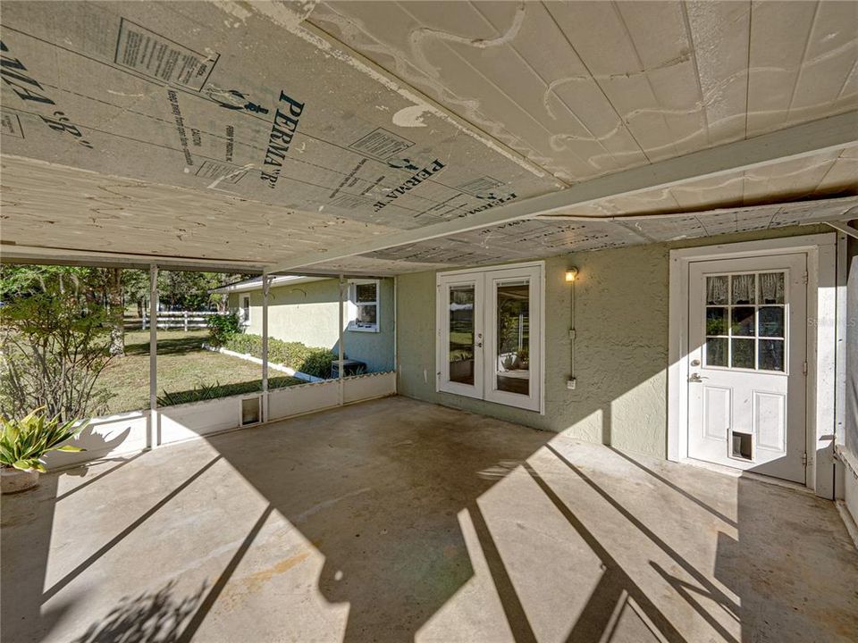 For Sale: $449,900 (3 beds, 2 baths, 1560 Square Feet)