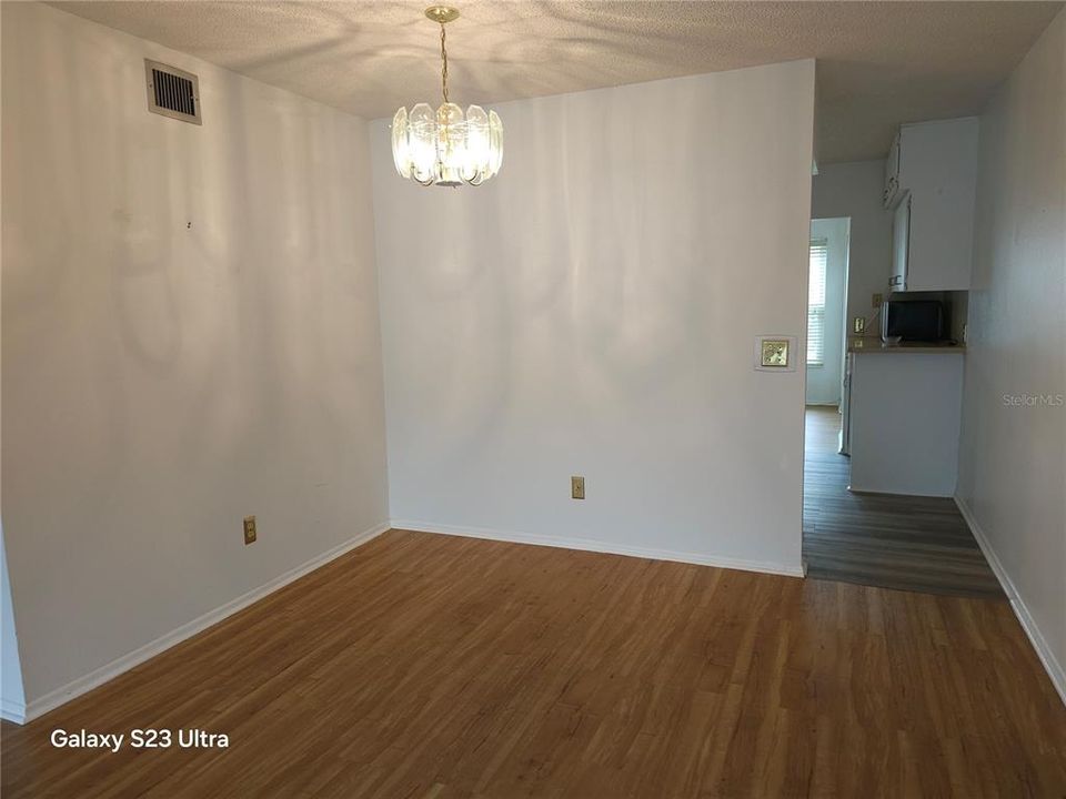 For Rent: $1,475 (2 beds, 2 baths, 1100 Square Feet)