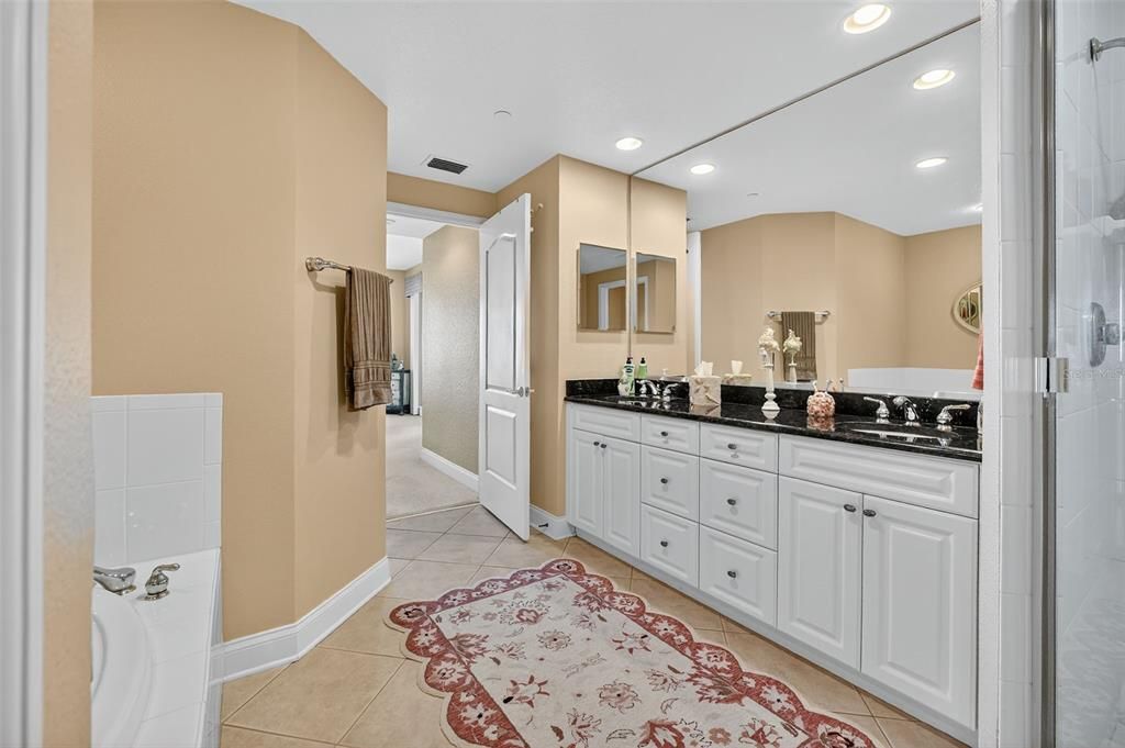 待售: $799,900 (2 贝兹, 2 浴室, 1450 平方英尺)