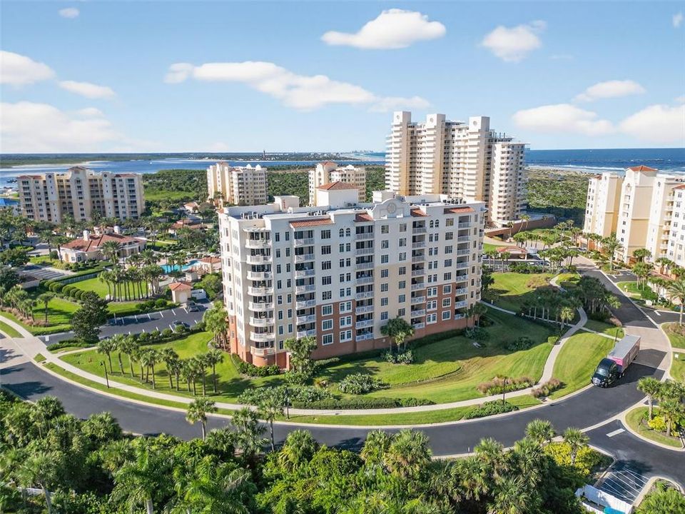 待售: $799,900 (2 贝兹, 2 浴室, 1450 平方英尺)