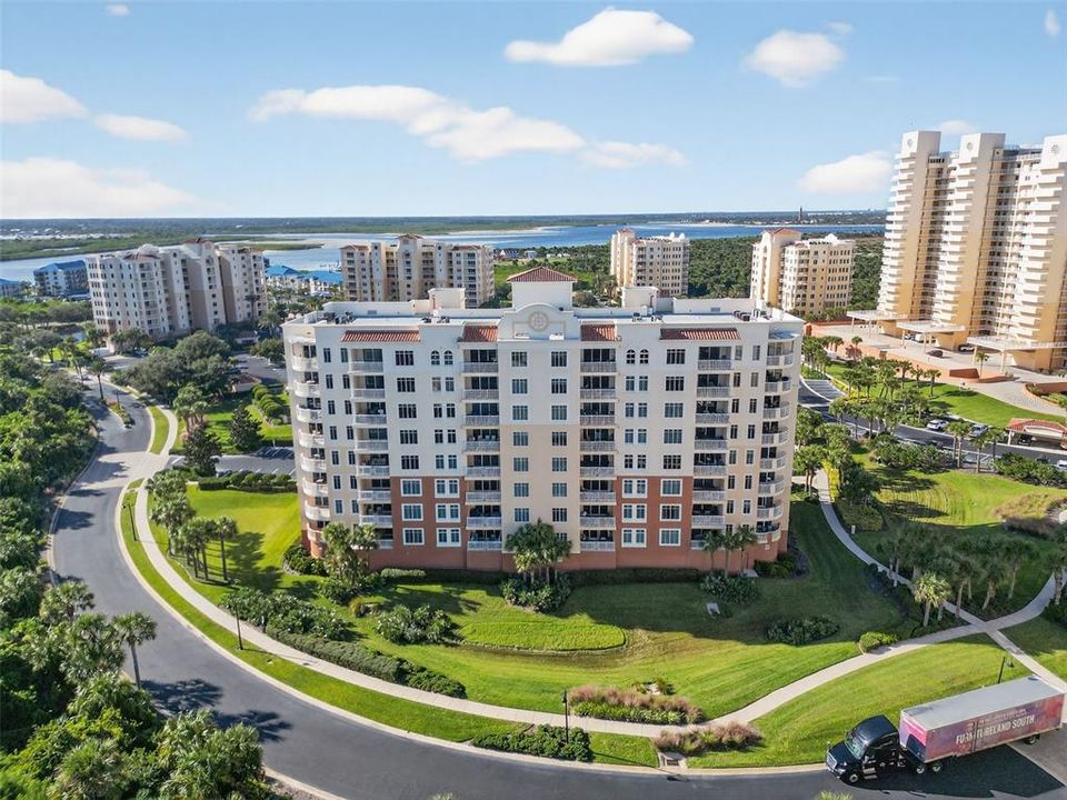 待售: $799,900 (2 贝兹, 2 浴室, 1450 平方英尺)