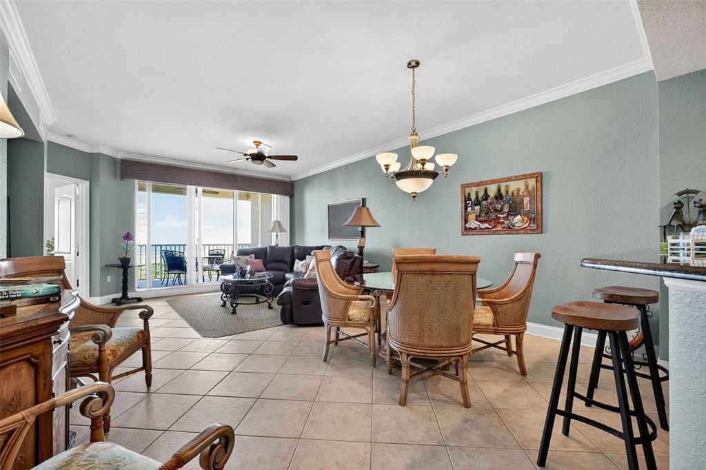 待售: $799,900 (2 贝兹, 2 浴室, 1450 平方英尺)