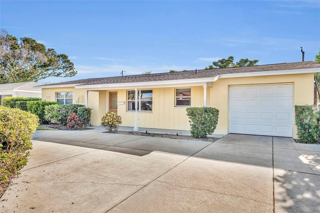 На продажу: $800,000 (4 спален, 3 ванн, 2001 Квадратных фут)