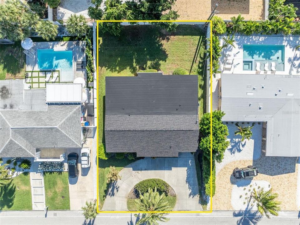 На продажу: $800,000 (4 спален, 3 ванн, 2001 Квадратных фут)