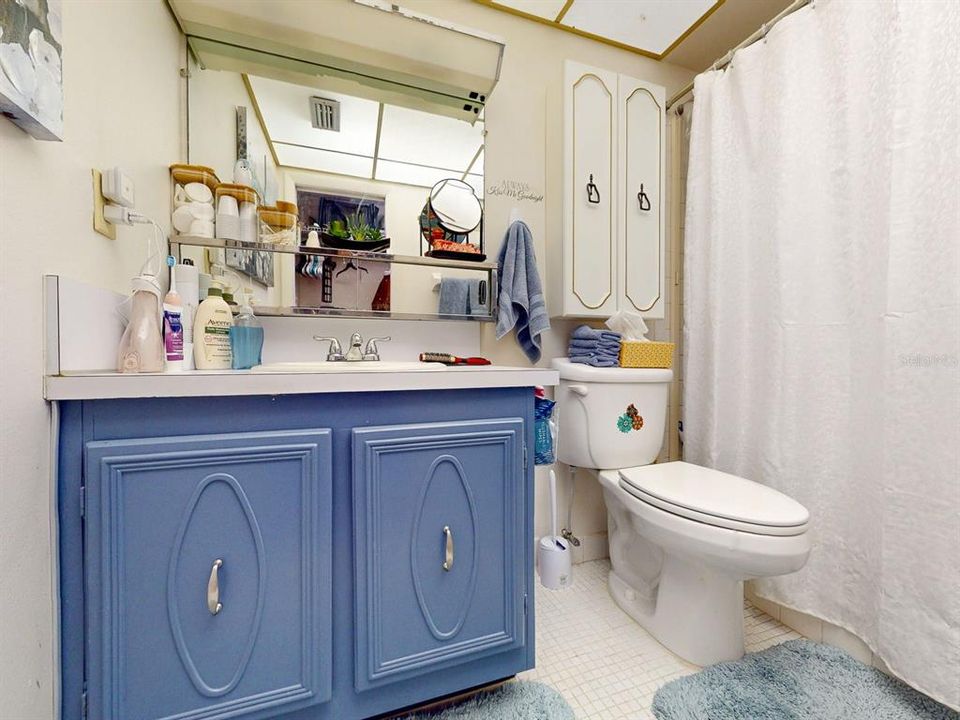 For Sale: $147,000 (2 beds, 2 baths, 1120 Square Feet)