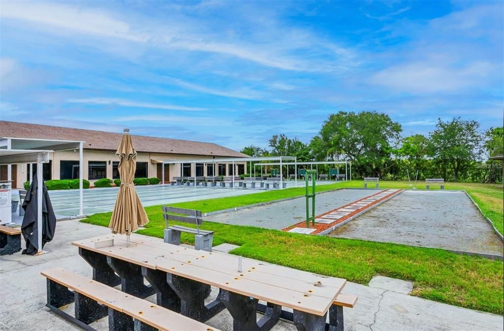 For Sale: $147,000 (2 beds, 2 baths, 1120 Square Feet)