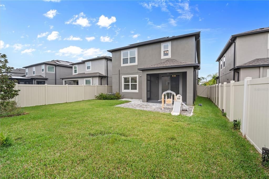 For Rent: $2,450 (3 beds, 2 baths, 2143 Square Feet)