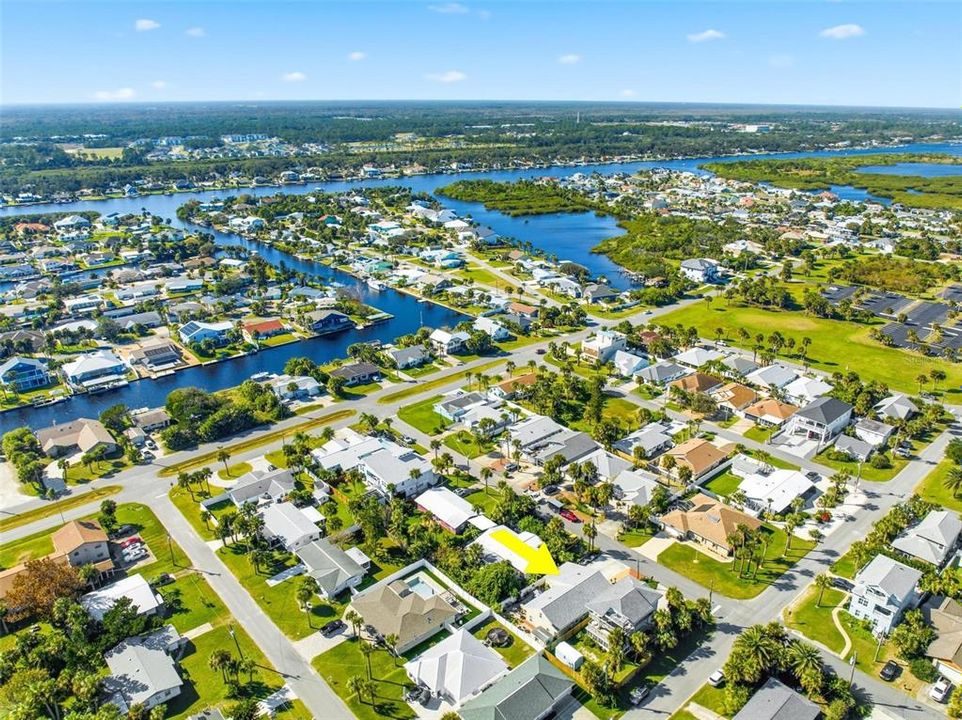 В аренду: $1,350 (1 спален, 1 ванн, 364 Квадратных фут)