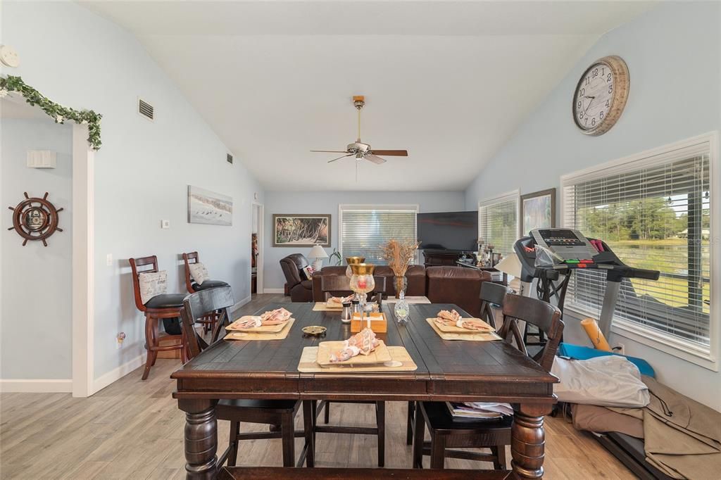 En Venta: $650,000 (2 camas, 2 baños, 1584 Pies cuadrados)