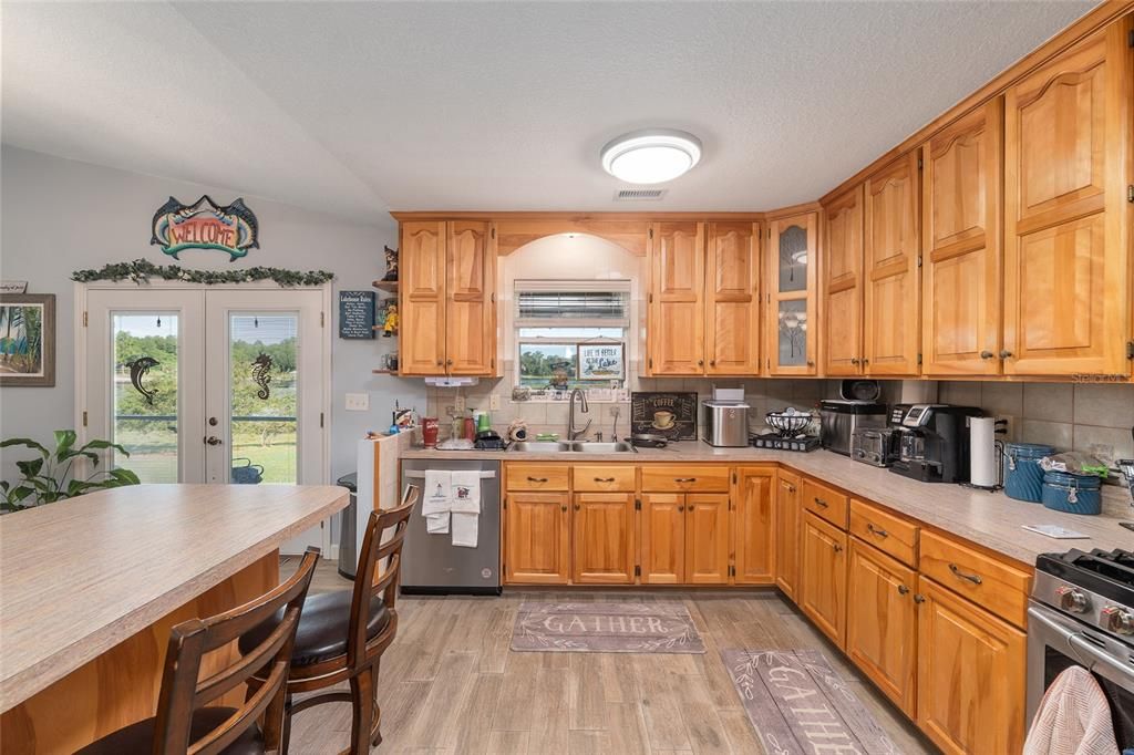 En Venta: $650,000 (2 camas, 2 baños, 1584 Pies cuadrados)