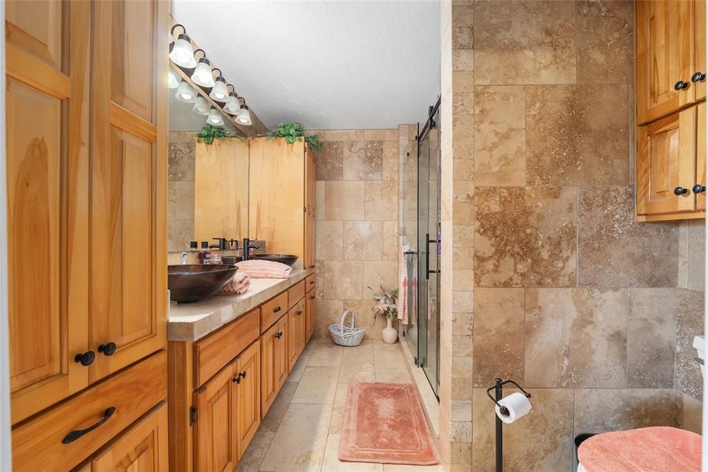 En Venta: $650,000 (2 camas, 2 baños, 1584 Pies cuadrados)