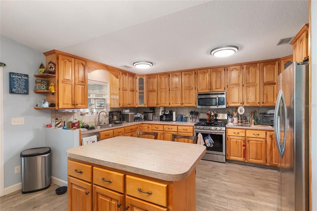 En Venta: $650,000 (2 camas, 2 baños, 1584 Pies cuadrados)