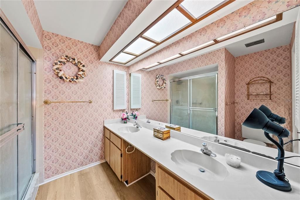 En Venta: $187,900 (2 camas, 2 baños, 1230 Pies cuadrados)